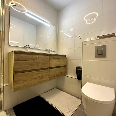 Arena Center Town Apartment *